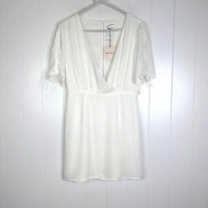Revolve Superdown White V Neck Mini Dress SZ M NWT